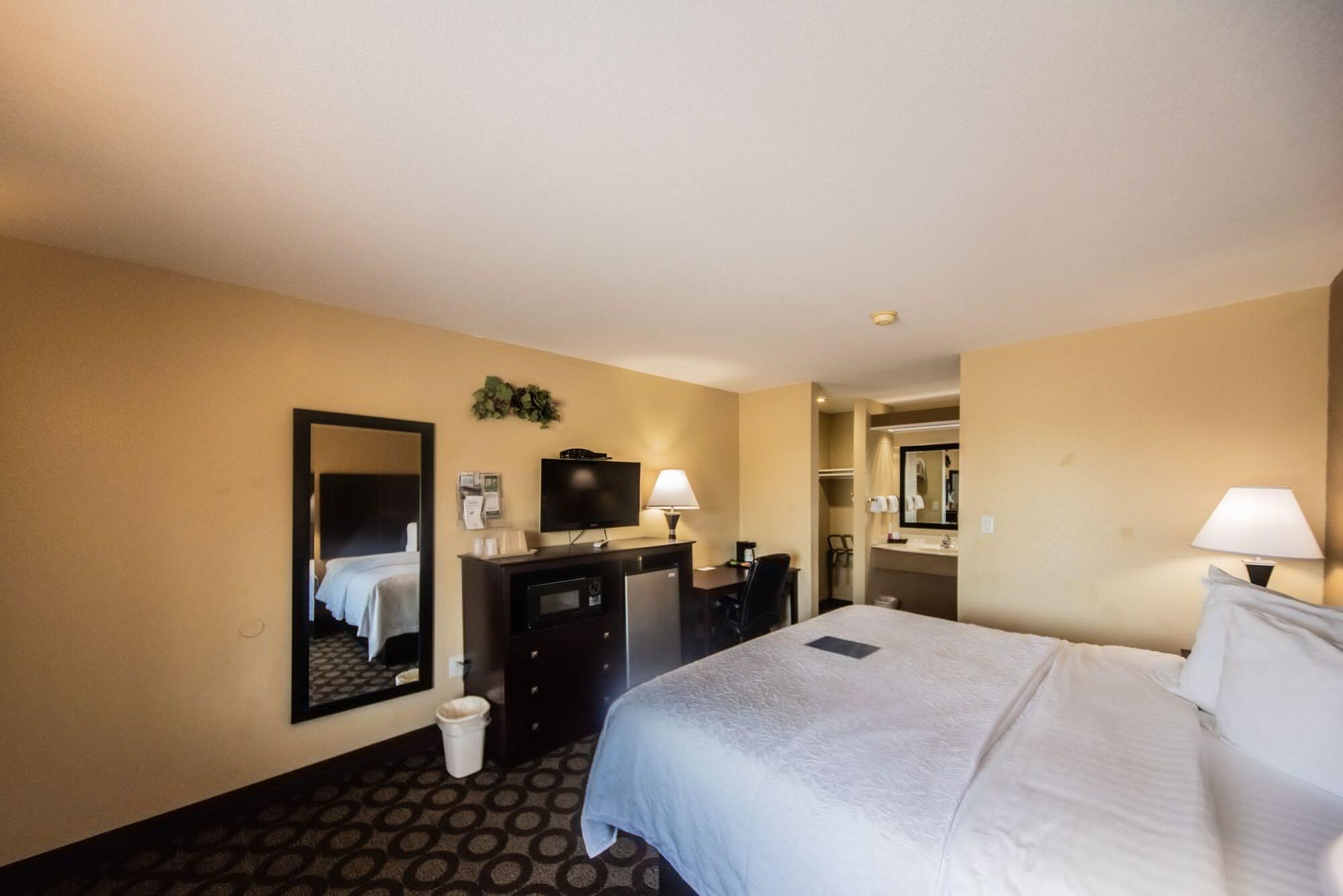 Relax Inn And Suites Kuttawa Екстериор снимка